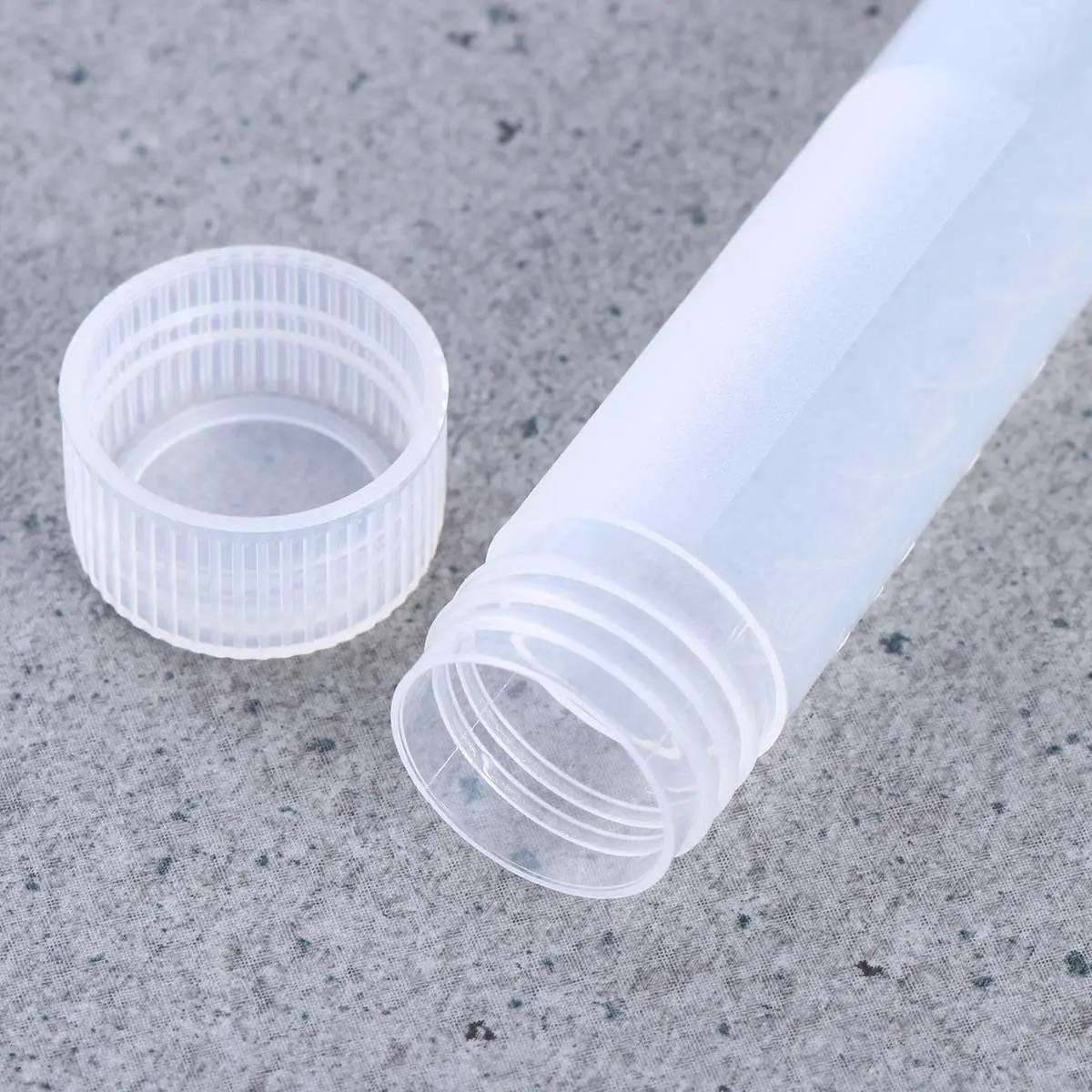 

20Pcs 10Ml Premium Plastic Screw Cap Test Tubes with Graduated Scale 1-10Ml Resistant for Hospital
