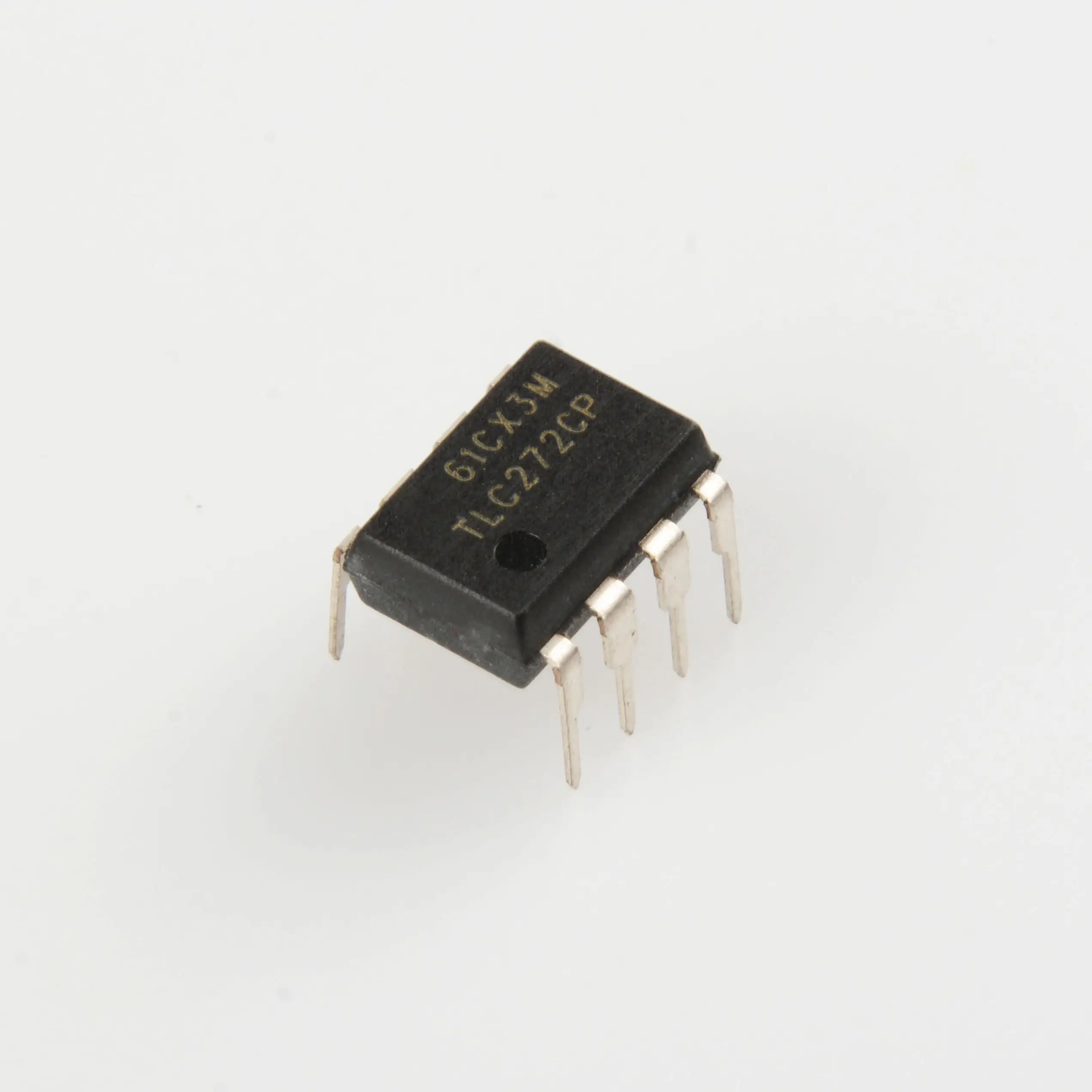 TLC272CP in-line DIP8 package, operational amplifier chip, quality assurance, large quantity and excellent price