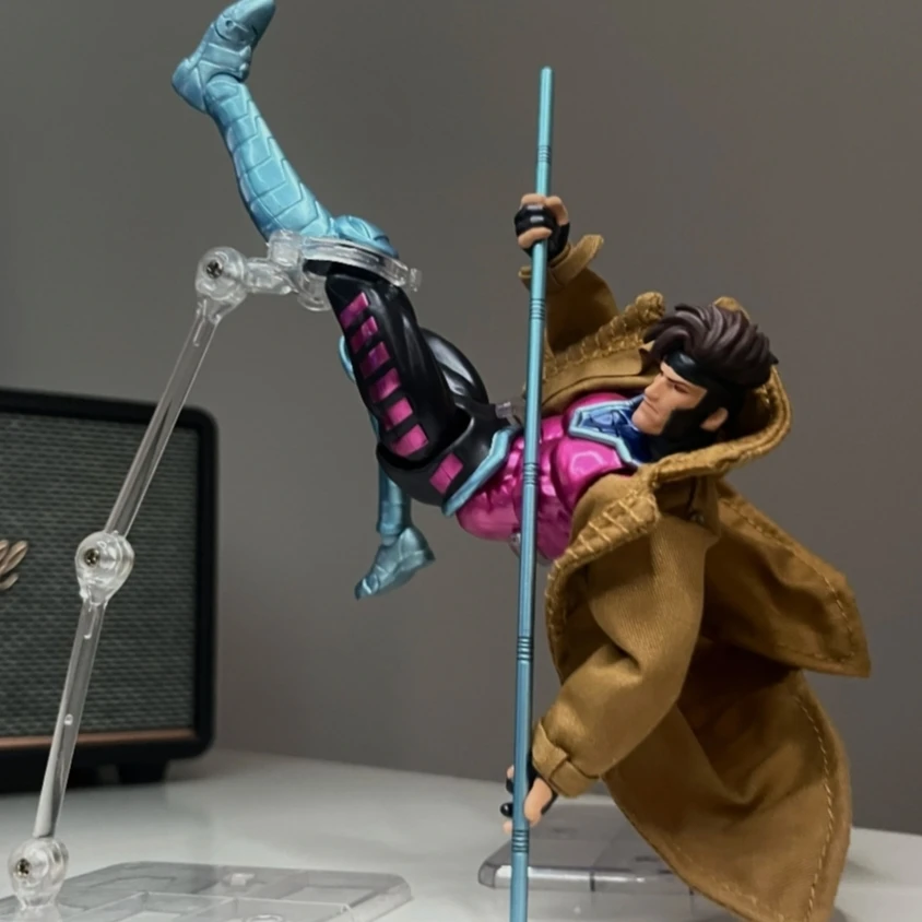 In Stock Ct Toys Gambit Mafex 131 X-Men Action Figure Wolverine SHF Anime Figure Figurine Statue Model Customized Gifts Toys view 6