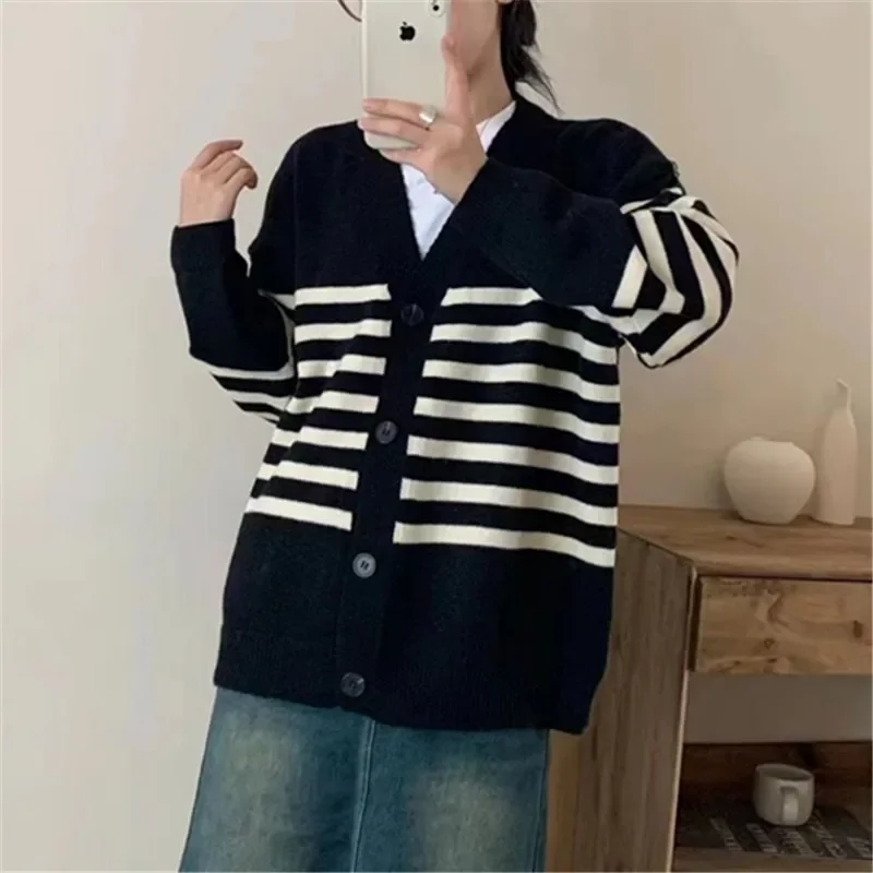 

Women New Chic Big V Neck Striped Sweater Autumn Winter Loose Knit Cardigans Single Breasted Sweater Pullovers Striped Jumpers