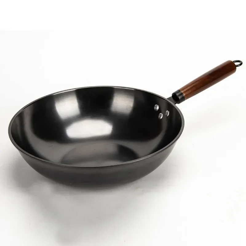 

Black King Kong wok gas nitrogen iron pan carbon steel non-stick wok pan uncoated wok extremely iron pan