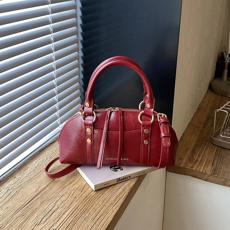 2026 New Vintage Waxed PU Shell Handbag Women Half‑Moon Shoulder Bag Removable Strap Rivet Decor Small Daily Crossbody Purse