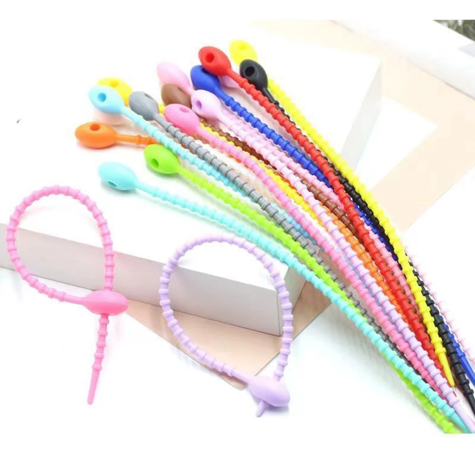 Self-Locking Wire Cable Zip Ties Multi-functional Application Multi Color Releasable Zip Ties Suitable for Shed Garage Plants