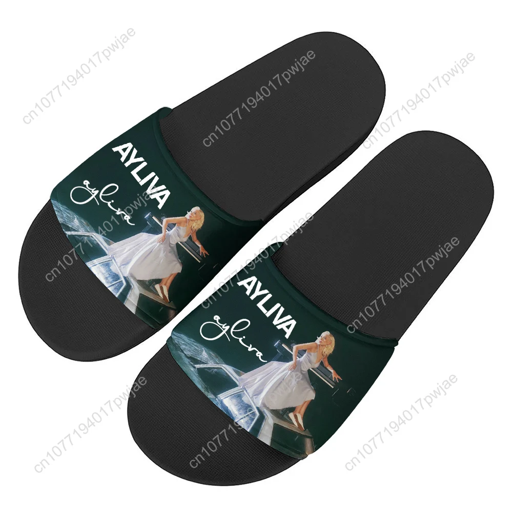 Ayliva Schwarzes Herz Wunder Kapcie Domowe Buty do Wody Męskie Damskie Młodzieżowe Outdoorowe Sandały na Plażę Basen Personalizowane Letnie Kapcie