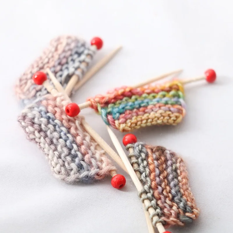 Mini Coarse Thread Knit Wool Sweater Dollhouse Accessory Handmade Creative Scene Ornament