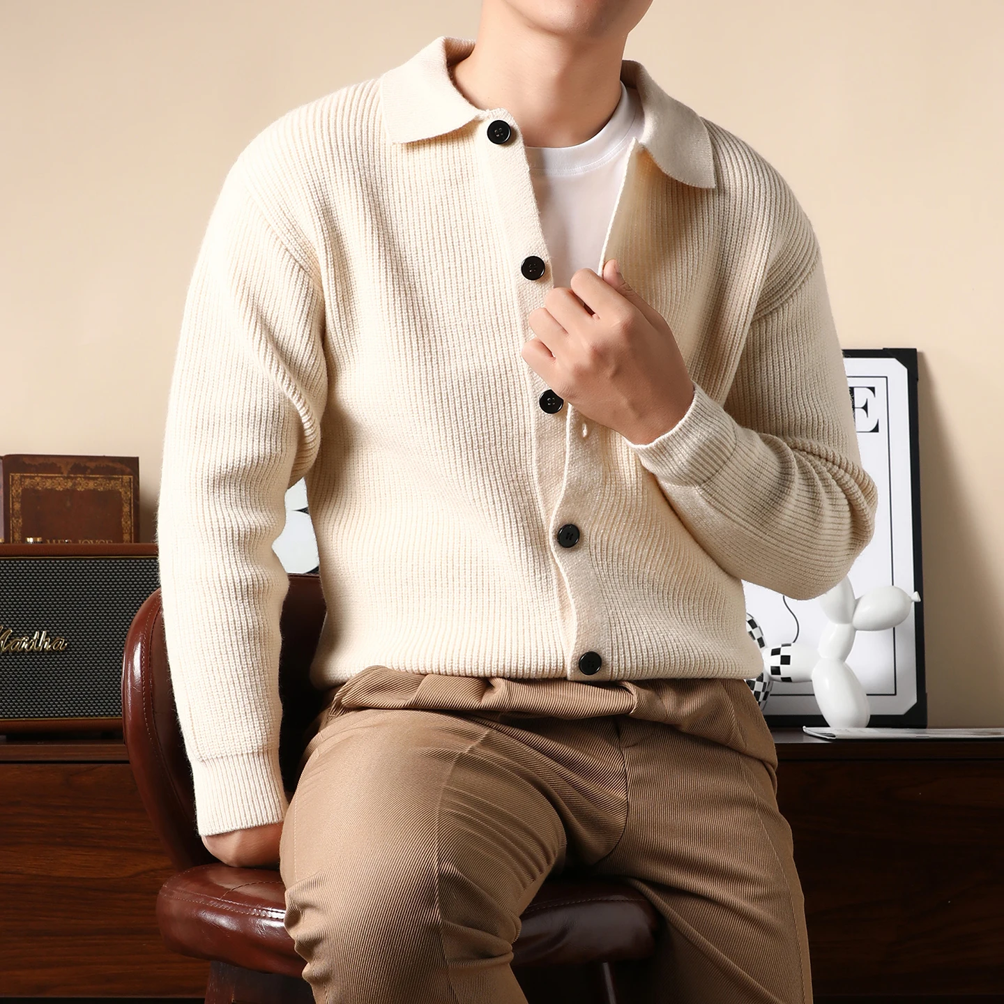 High end New Men's Lapel sweater coat luxury autumn winter comfort solid color casual versatile fashion button knitted cardigan