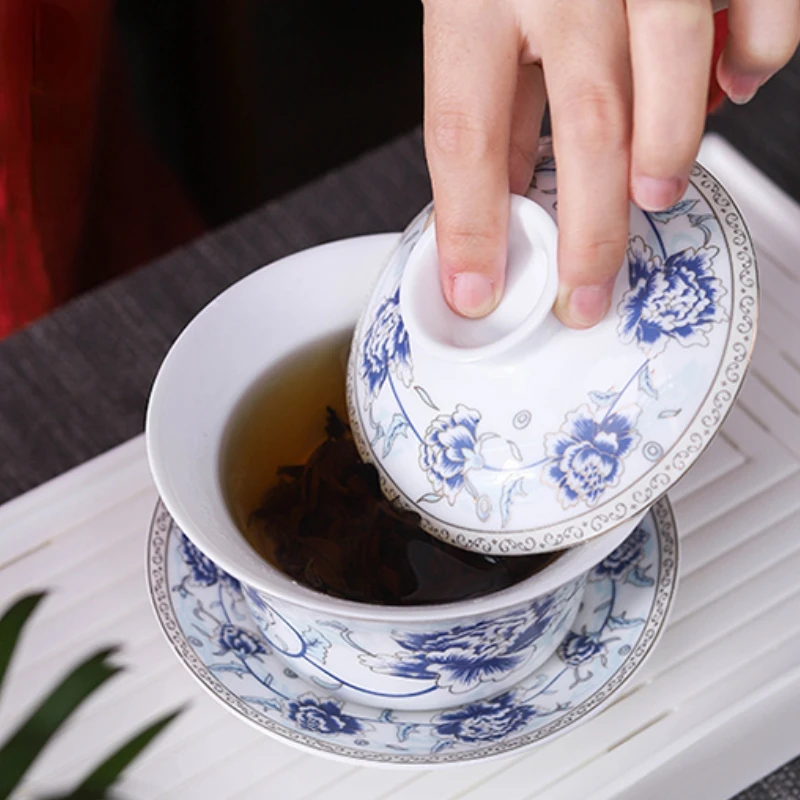 On-Glazed Color Jingdezhen Blue and White Porcelain Cover Bowl Tea Cup Ceramic Gaiwan Set Serving Bowl Single Hand Holding Pot