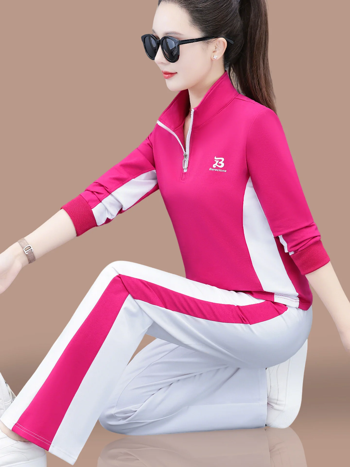 

Женский спортивный комплект для бега, повседневная одежда для фитнеса и тренировок, весенне-осенний новый костюм для мам, комплект из двух предметов для квадроциклетных танцев