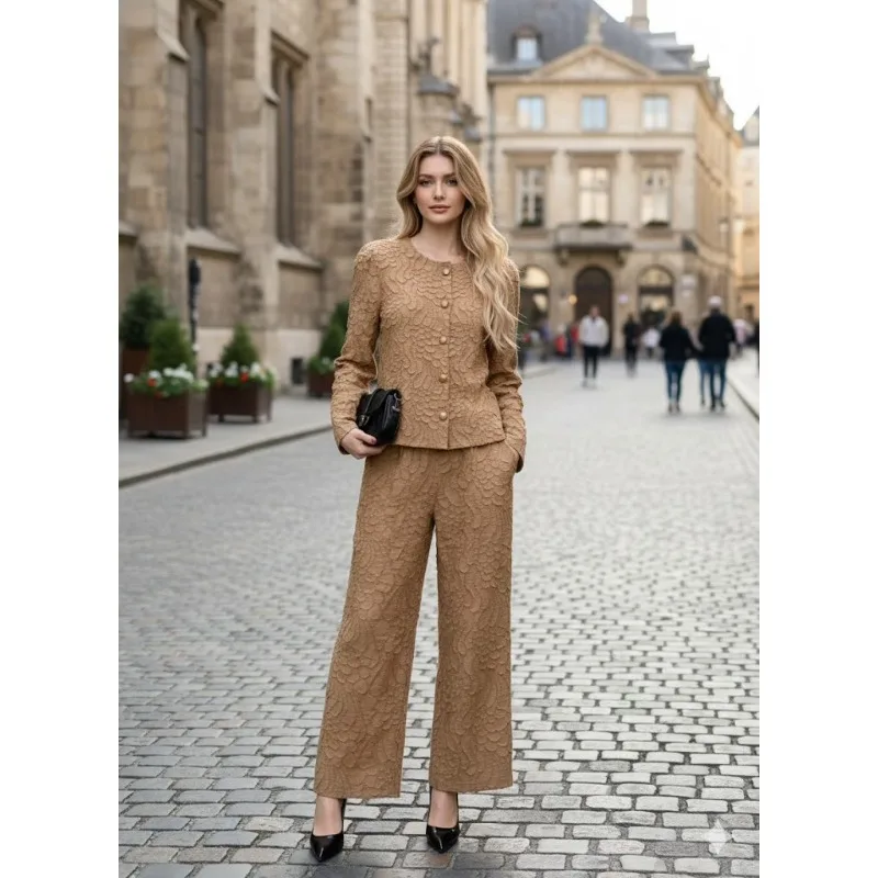 

Miyake Pleated Pants Set Plisse 2026 Spring New Embroidery Fashion Suit Pleated Solid Temperament Round Neck 2-piece Set Women