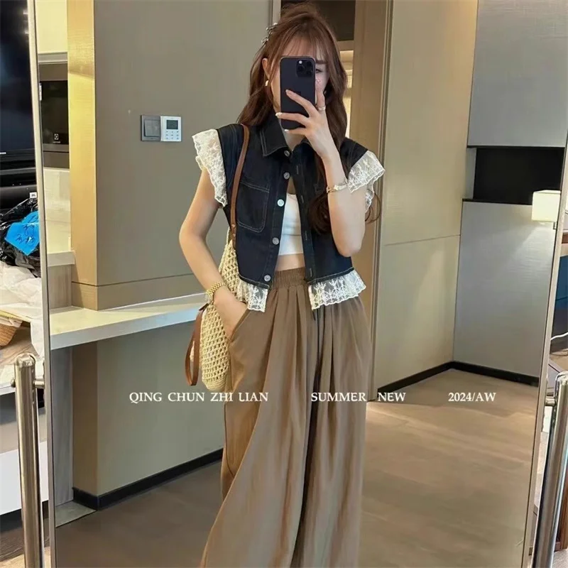 ﻿ 2024 New Summer Thin Lace Edge Spliced Casual Denim Vest Versatile Style Sleeveless Popular Thin Coat for Women Simple Short