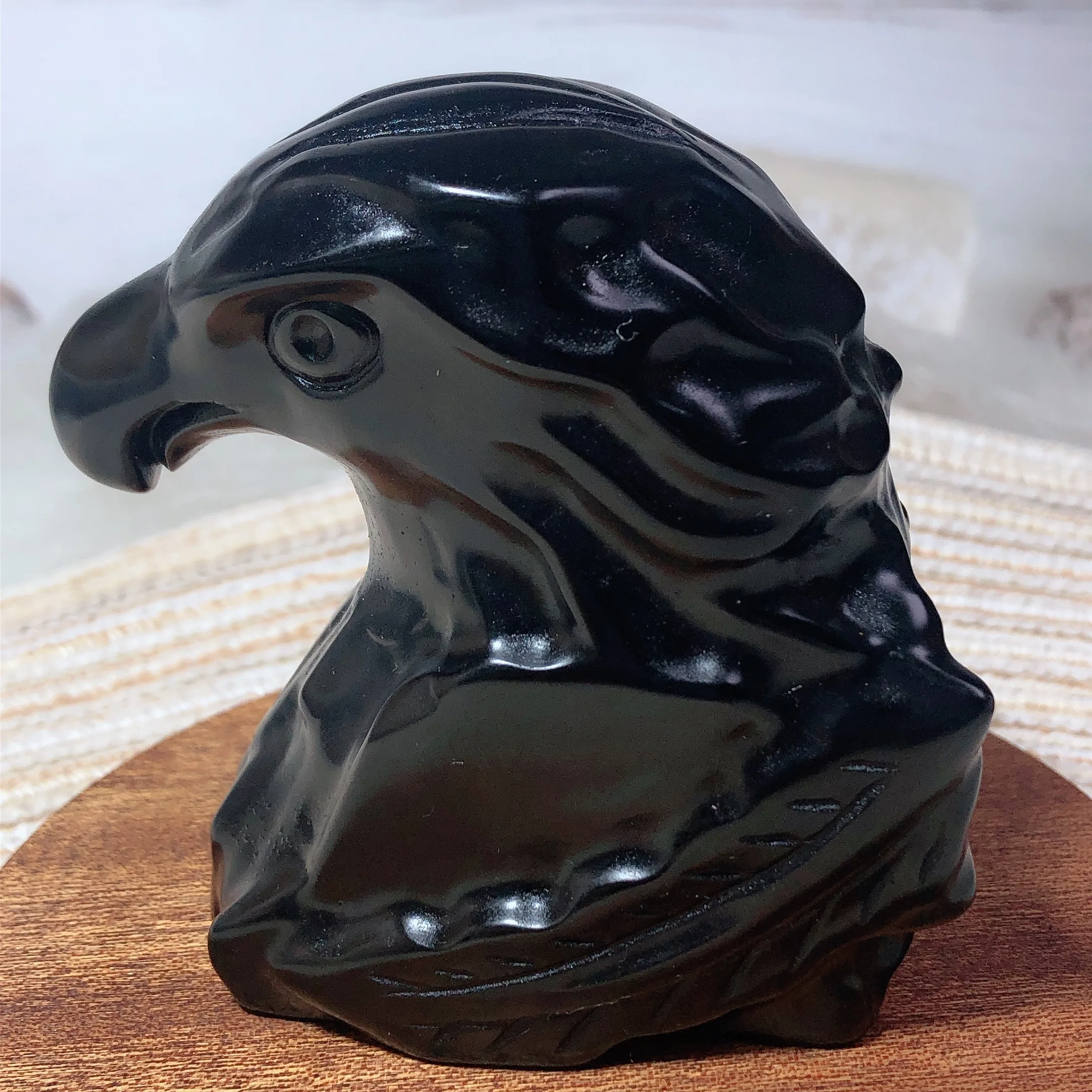 

High Quality Natural Black Obsidian Eagle Head Healing Carved Crystals Home Decorations Room Decor Ornament Desk Sculpture