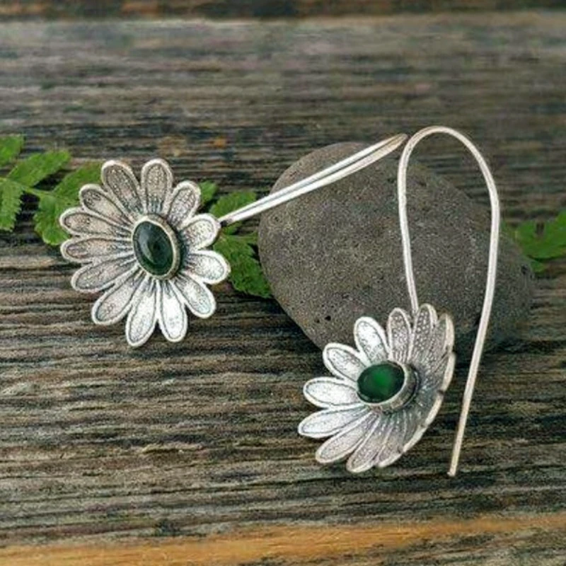 Vintage Green Flower Silver Color Earrings For Women Female Jewelry New Custom Jewelry