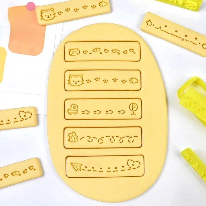 Biscuit Cookie Plunger Cutters DIY Rectangular Mold Cartoon AnimalCookie Mold Chestnut Steamed Biscuits Dessert Baking Tools