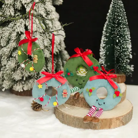 10-100 पीस क्रिसमस कृत्रिम शाखाएं नकली पौधे पाइन सुइयां पुष्पांजलि बेल रतन क्रिसमस ट्री उपहार बॉक्स फूल सजावट के लिए 10 best sales क्रिसमस पुष्पमाला - №4