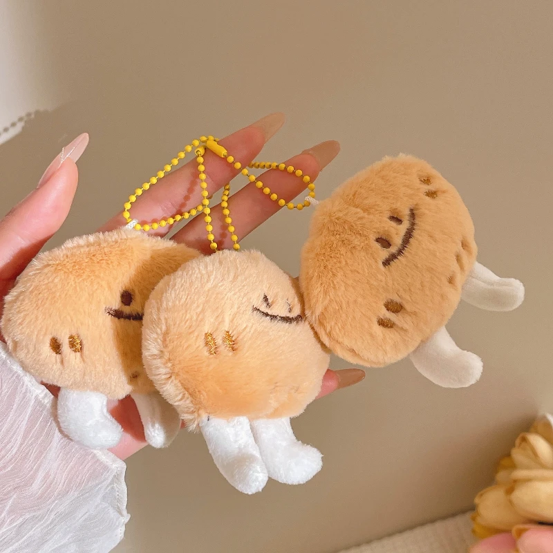 Creativo simpatico portachiavi di patate ragazza cuore ciondolo in peluche peluche bambola carina zaino piccolo ciondolo portachiavi in peluche Llavero