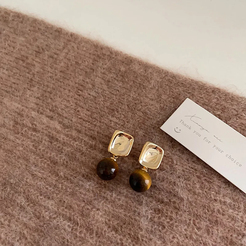 2024 New Product Retro Autumn/Winter Maillard Square Caramel Geometric Tiger Eye Stone Drop Earrings