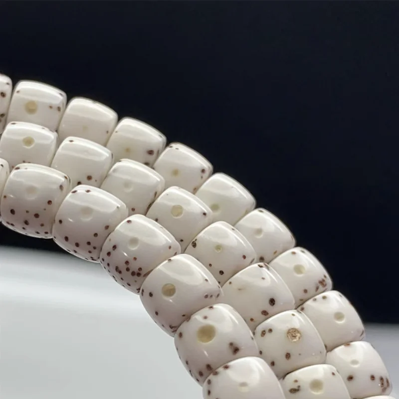 

Genuine goods Hainan daluMoon Bodhi bracelet 108 smooth white ecology lunar January Lang men and women Coll