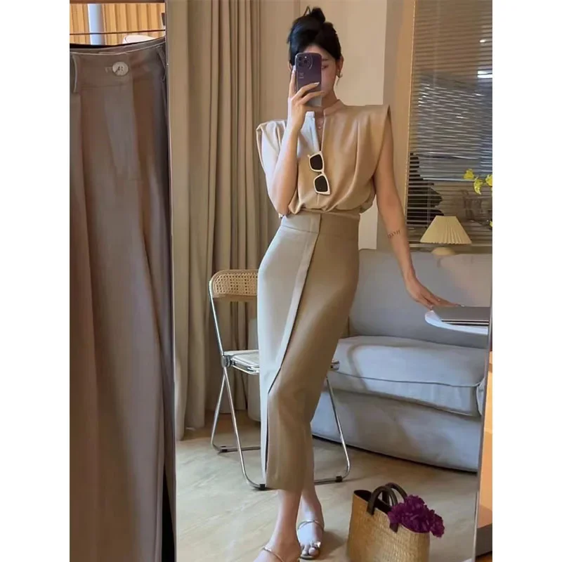 Deeptown, blusas para mujer con cuello en V, estilo coreano, camisas elegantes blancas sin mangas, Tops cortos negros, estilo de oficina, estética