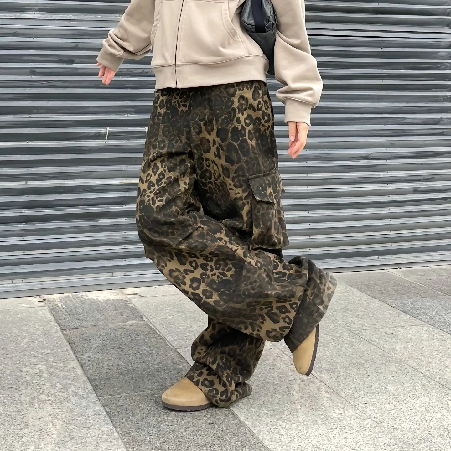 Y2k Retro Punk Baggy Jeans Multi Pocket Leopard Print Cargo Pants Women Slouchy Hip Hop Straight Wide Leg Pants Streetwear