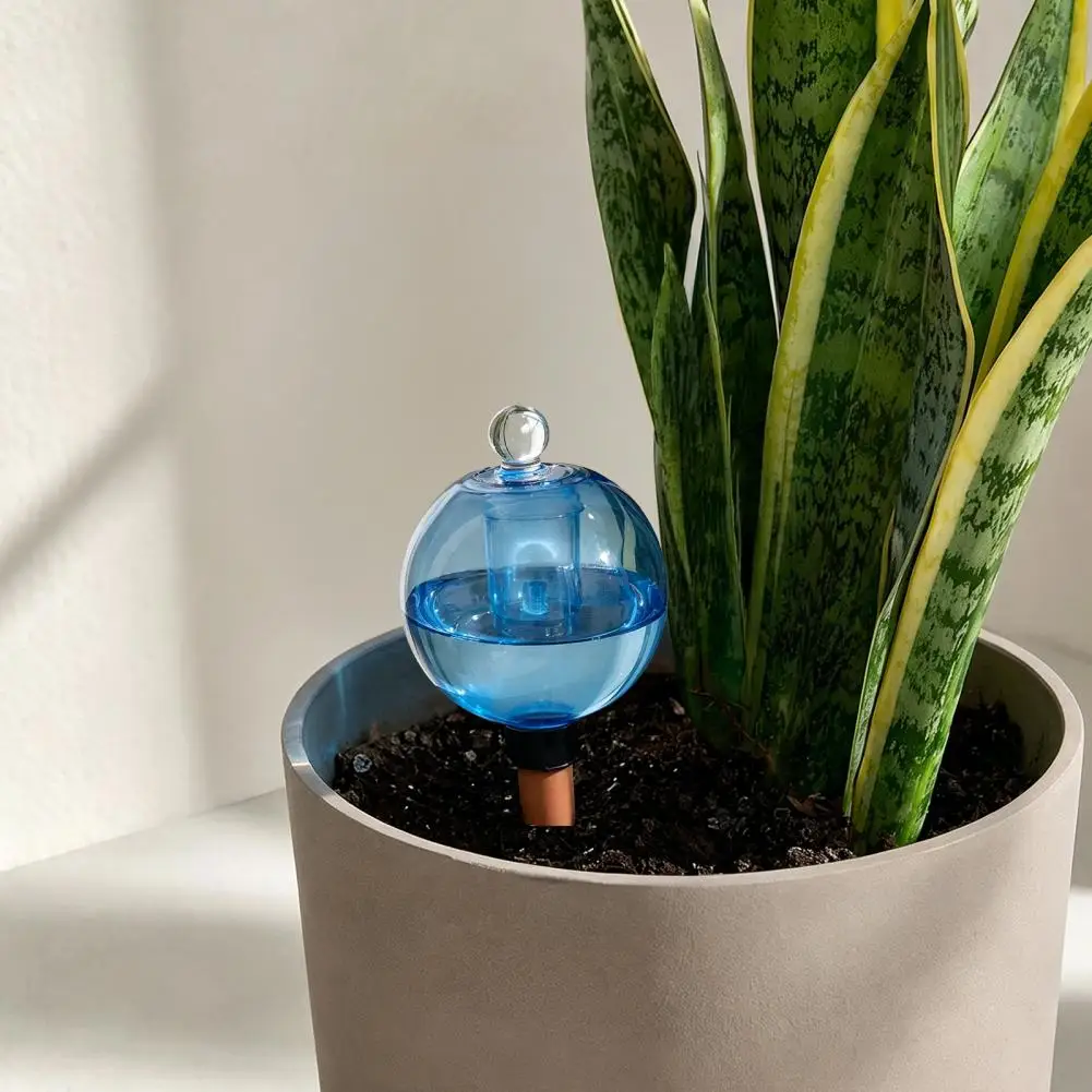 Decorative Plant Waterer Self Watering Bulb 500ml Automatic Plant Irrigation Ball with Lid Transparent Holiday for Indoor