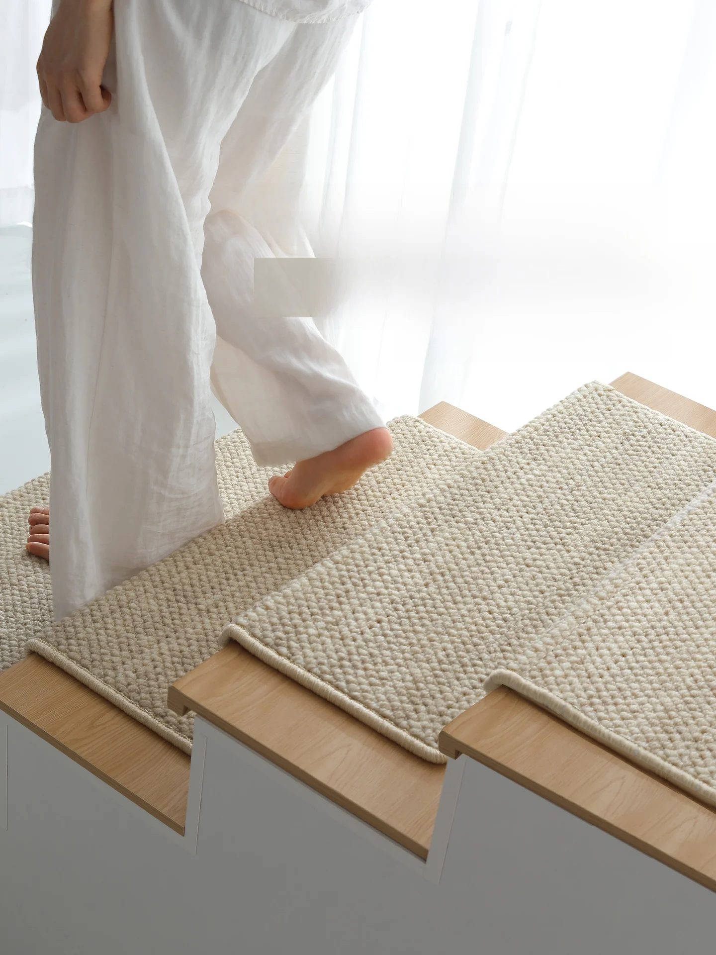new-zealand-wool-wood-stair-soundproof-step-mat-villa-marble-stairs-no-glue-self-absorption-anti-slip-carpet