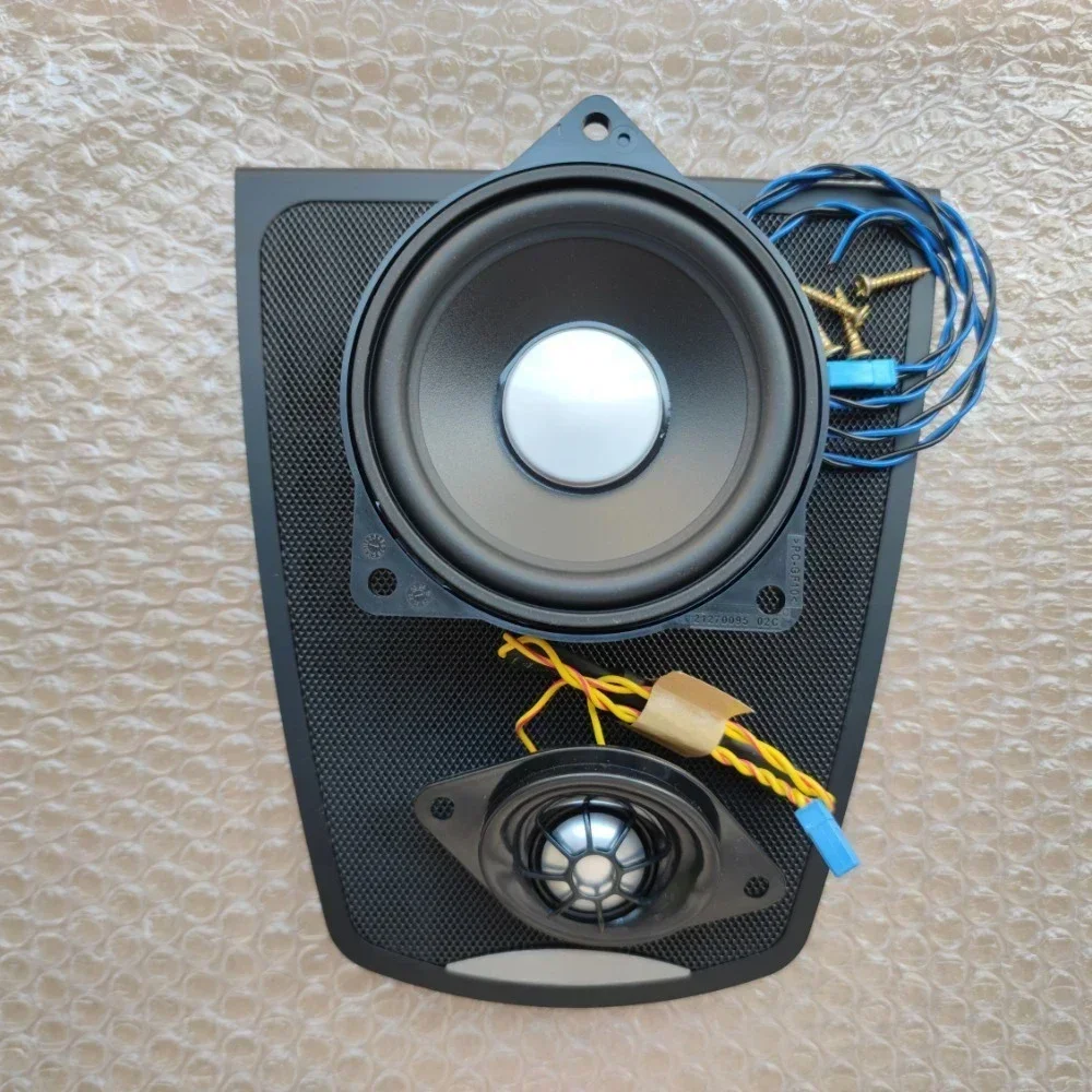 Car Front Middle Da…