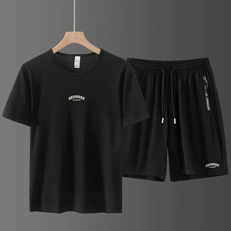 

Новый летний спортивный комплект из ледяного шелка для мужчин: дышащие футболка с коротким рукавом и шорты для подростков