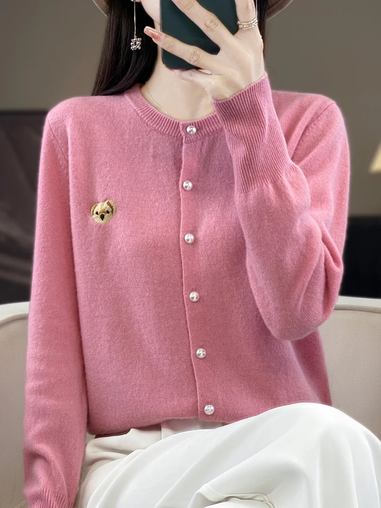 

Round Neck Cardigan Women's Merino Wool Sweater Casual Fashion Teddy Bear Embroidery Knit Sweater