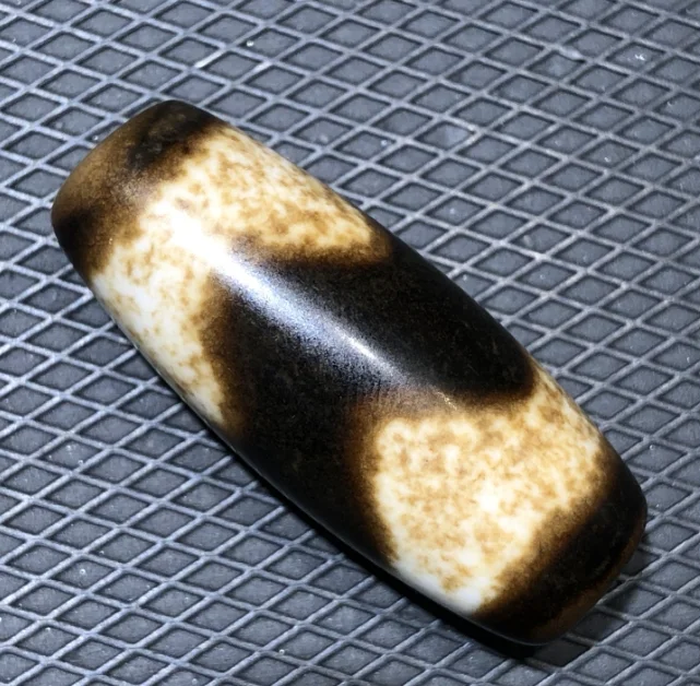 Magic Power Tibetan Old Agate Tiger teeth Totem dZi Bead Amulet 39mm