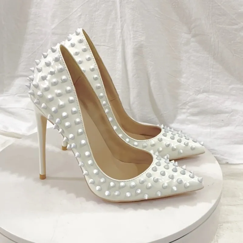 

2024 Spring New White Celebrity Riveted High Heels 12CM Pointed Thin Heels Shallow Cut Single Shoes Zaptos Mujer