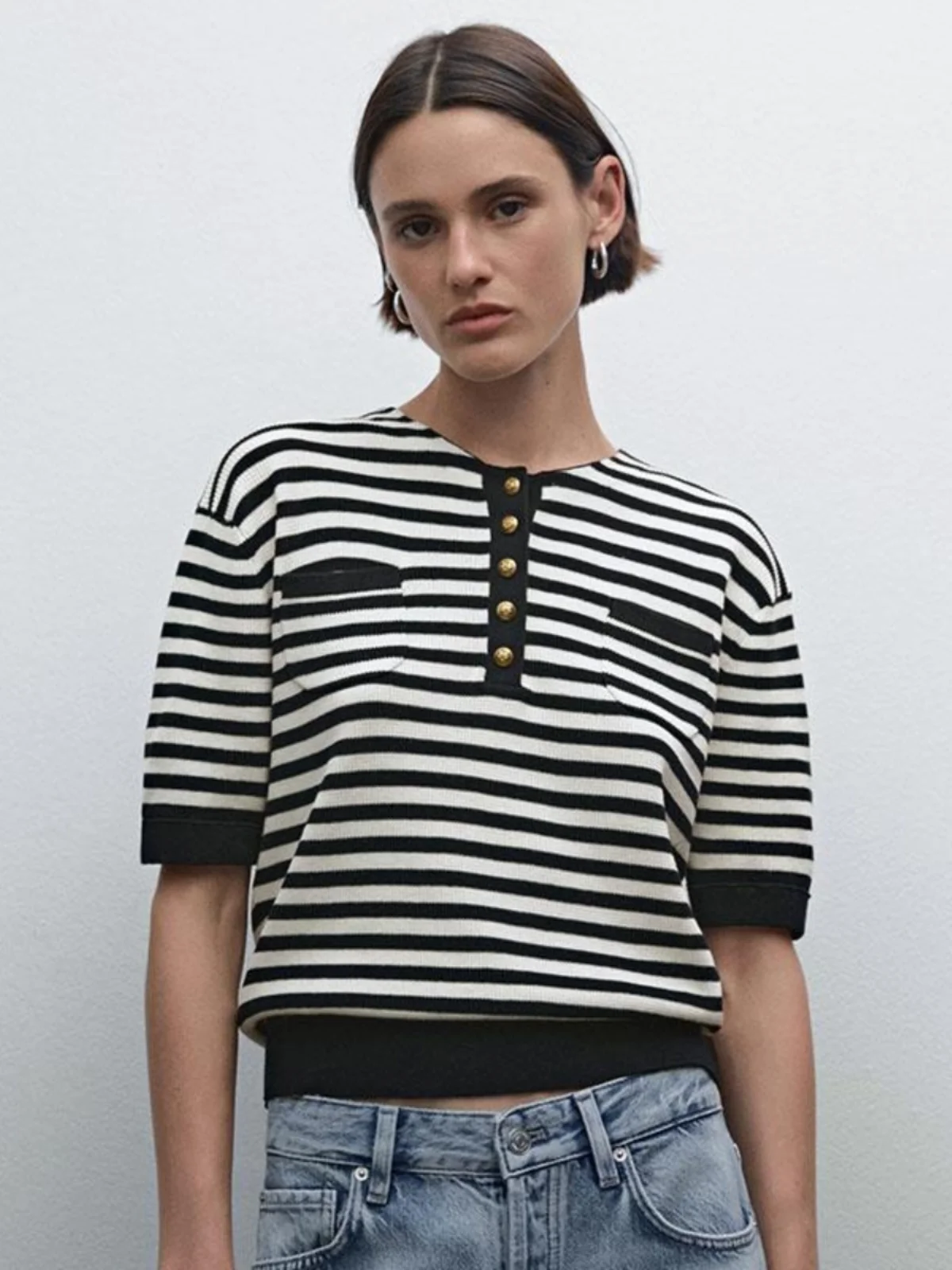 

Новая весенняя женская повседневная вязаная кофта с круглым вырезом, белая в полоску, свободного кроя, удобная, для работы и отдыха