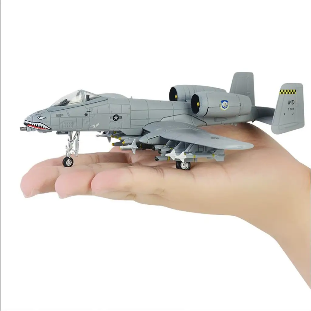 

A-10 American Fighter 1/100 Scale Diecast Model