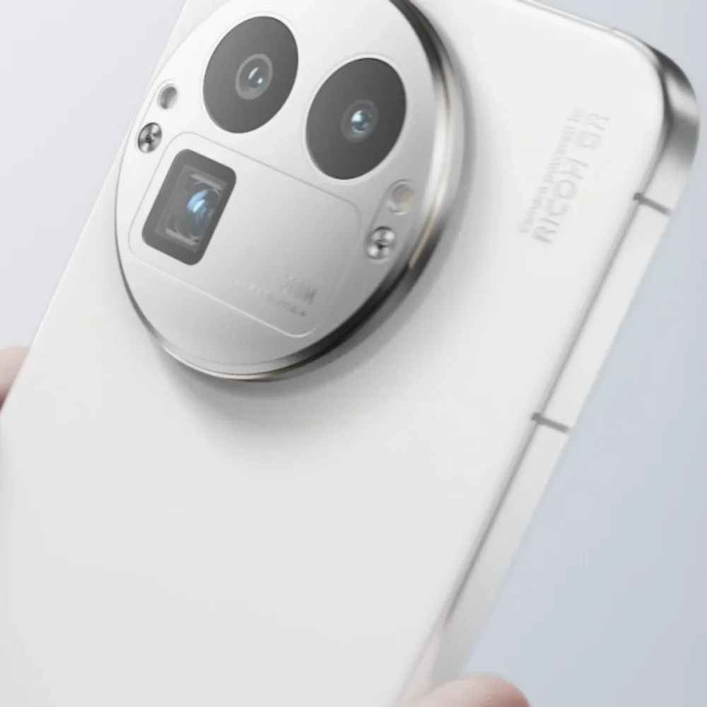 Realme GT 8 Pro الإصدار الصيني بطارية Snapdragon 8 Elite Gen5 7000 مللي أمبير في الساعة 120 وات شحن فائق 50 وات كاميرا خلفية لاسلكية 6.79 بوصة 50 ميجابكسل