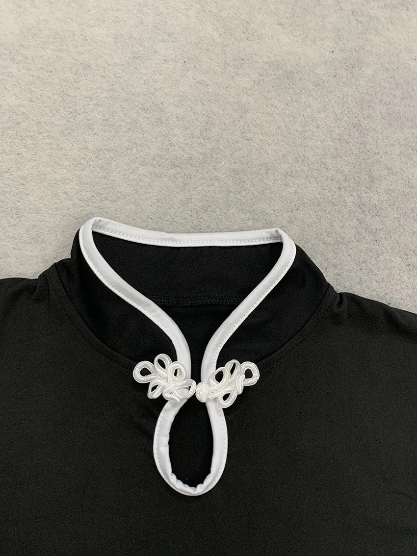 Retro-Chinesischer Stil Damen-Bluse mit Stehkragen, Ärmellos, Froschknopfverschluss, Kontrastbesatz, Schmale Passform, Kurzes Qipao, Alltagsbluse – Detail 10