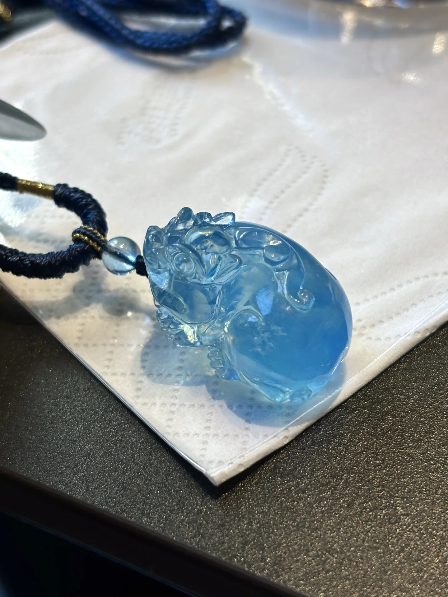 

Кулон из натурального синего аквамарина, женский кубический бисер, резной 28x18x16 мм, Pi Xiu, аквамарин, Бразилия, модные бусины, ожерелье AAAAA