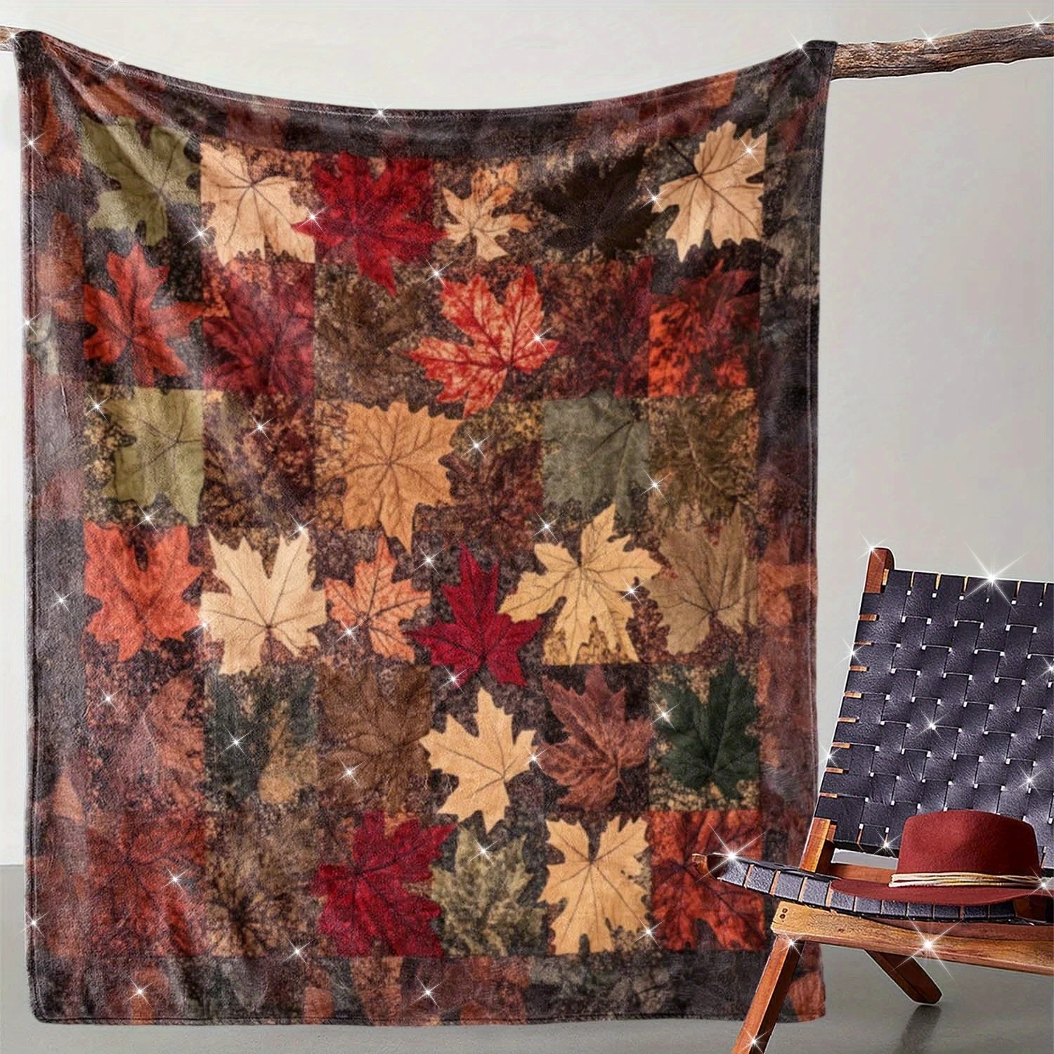 

[Flannel Blanket] 1pc Flannel Blanket, Patchwork Maple Leaf Print Blanket, Warm and Comfortable Soft Blanket, Suitable