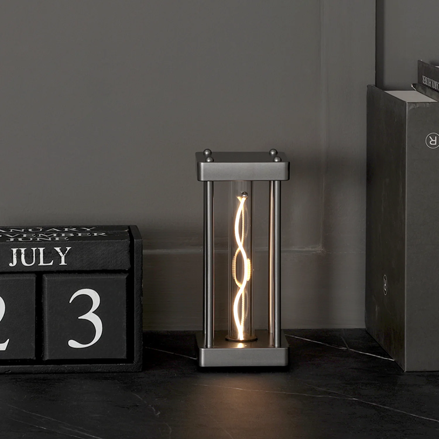 Industrial Vintage Cage Table Lamp Wireless Rechargeable Candle Holder Bedroom Decor