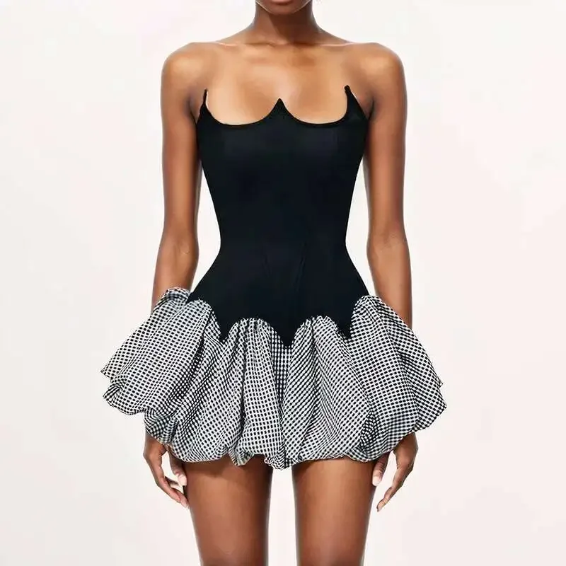 

Women's Fashion Back Bandage Design Strapless Spring New Items Plaid High Elastic Waist A-line Skirt Female