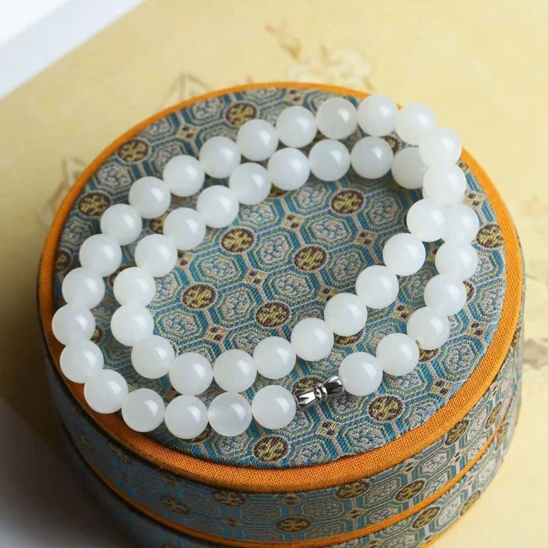

Natural Hotan , Qinghai , Old Material, White Jade Plain Surface Jadeite Necklace