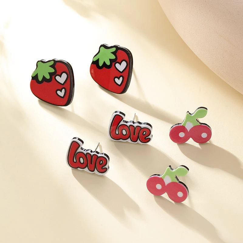 

Fashion Simple Acrylic Strawberry Stud Earrings For Women Sweet Fruit Red Cherry Love Lovely Earring Girls Party Jewelry Gifts