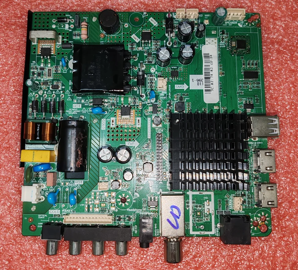 

HK.T.RT2842P539 Android 9.0 4 core WiFi network TV motherboard There are three different interfaces for physical photos