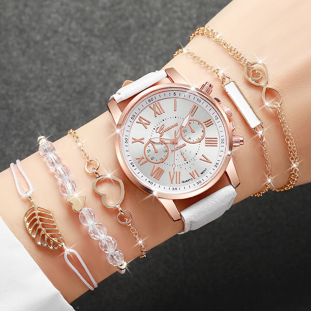 6PCS/Set Fashion Watch Women's Casual Leather Strap Versatile Round Dial Quartz Watch with Heart Trees Bracelet Set