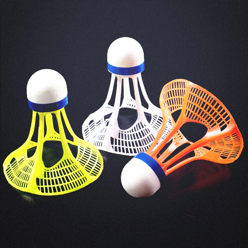 Pelota de plástico a prueba de viento para niños y adultos, Lanzadera de Batminton, resistencia estable, deporte, entrenamiento de velocidad, 3