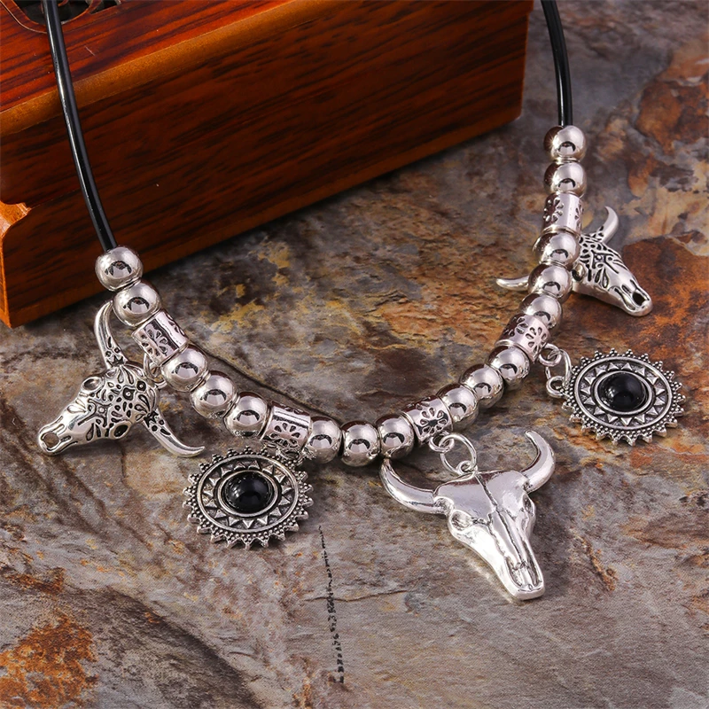 Böhmische Legierung Bull Kopf Anhänger Halskette für Frauen Mädchen Party Festival Schmuck Geschenke – Detail 5