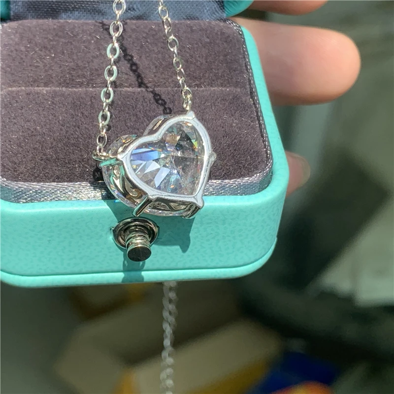 Fashion Lovers Pendant 15mm Heart cut Diamond 925 Sterling silver Party Wedding Pendant Necklace for women jewelry