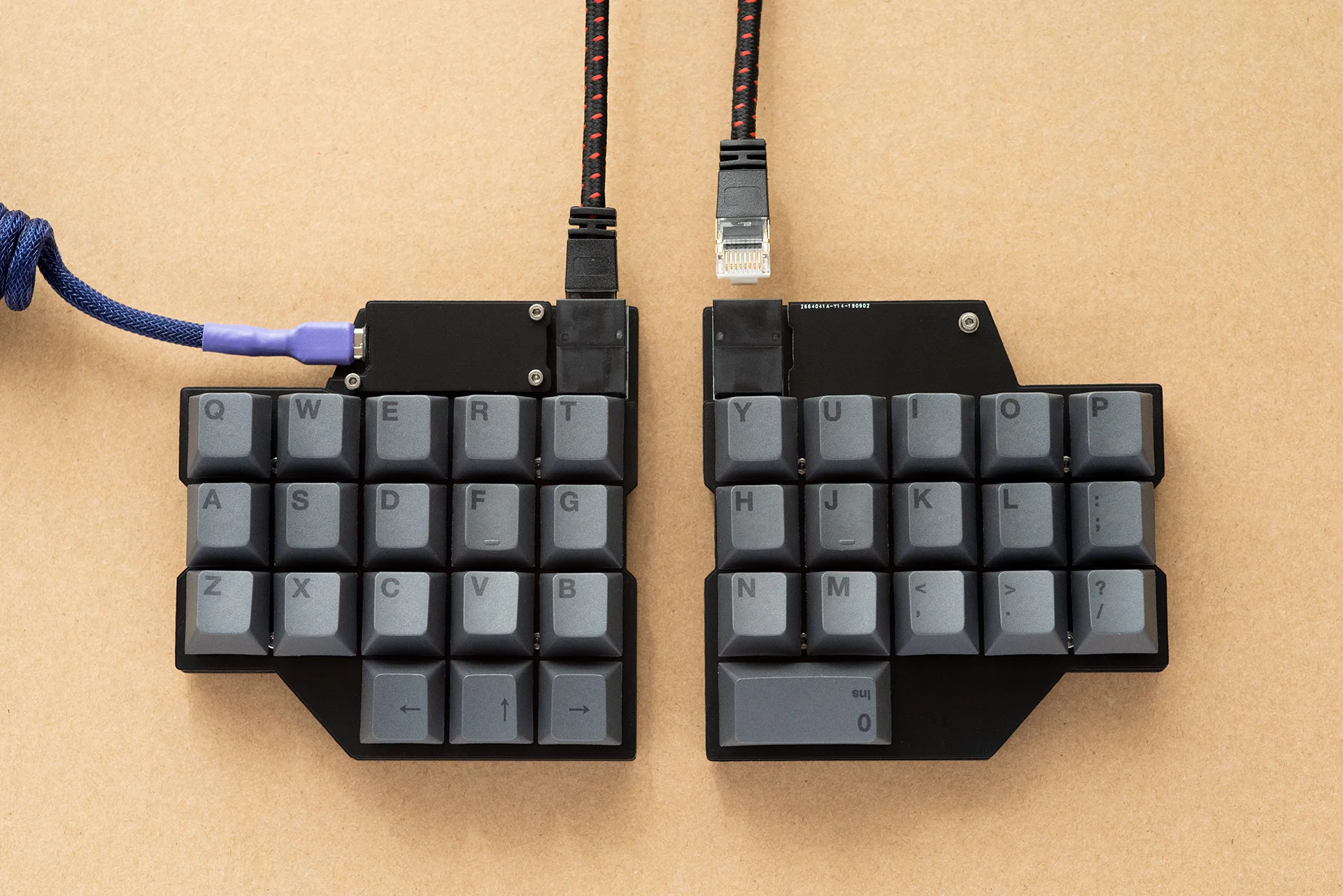 

REVIUNG34 Разделенная ортолинарная клавиатура Кабельное соединение локальной сети Проводная одномодовая мини-сплит-клавиатура Mk-II с возможностью горячей замены Поддержка VIAL