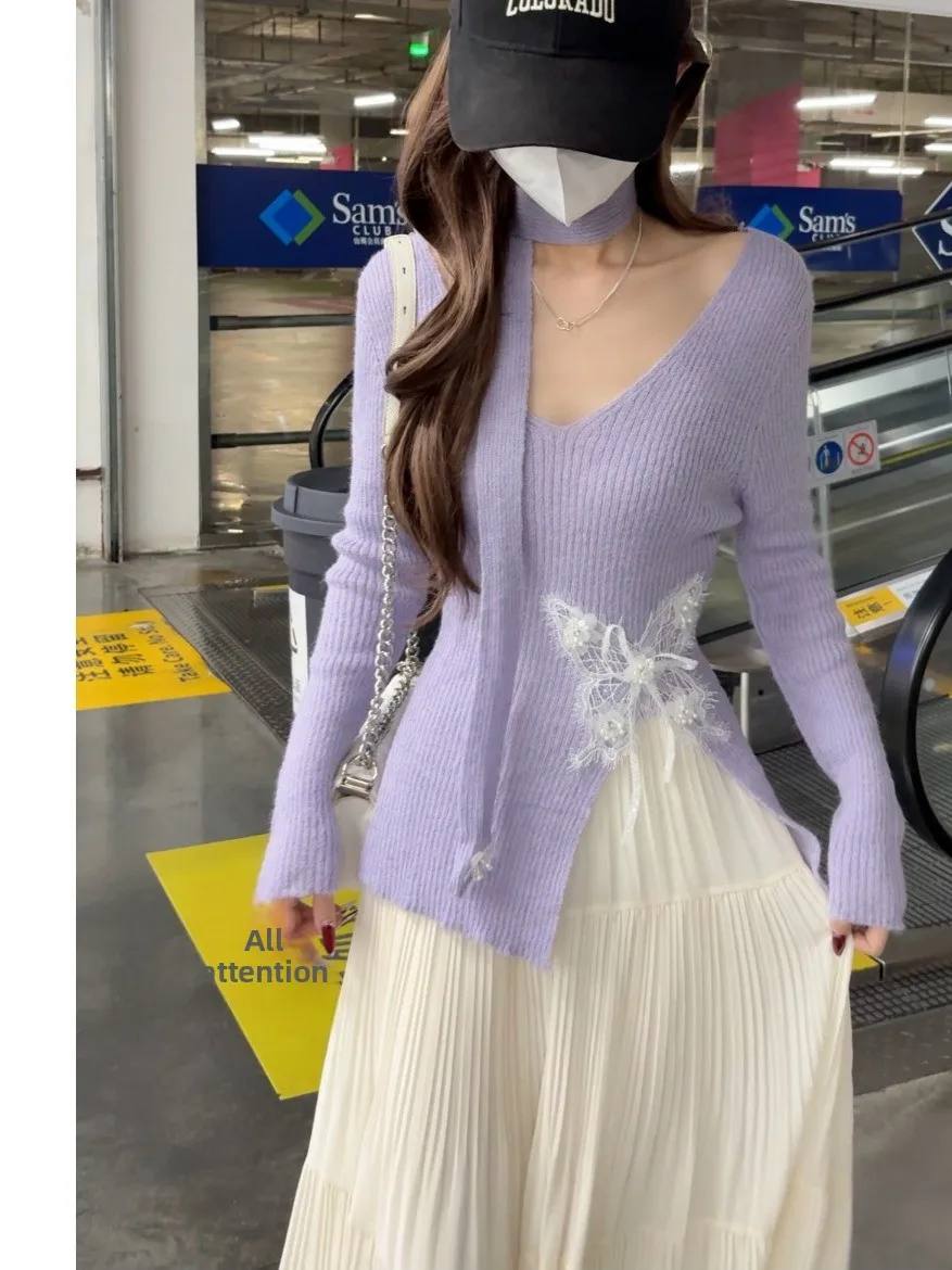 

Элегантный вязаный топ с вышивкой и V-образным вырезом, приталенный, с красивым весенним дизайном, в корейском стиле, с длинными рукавами, удобный для повседневной носки, модный.