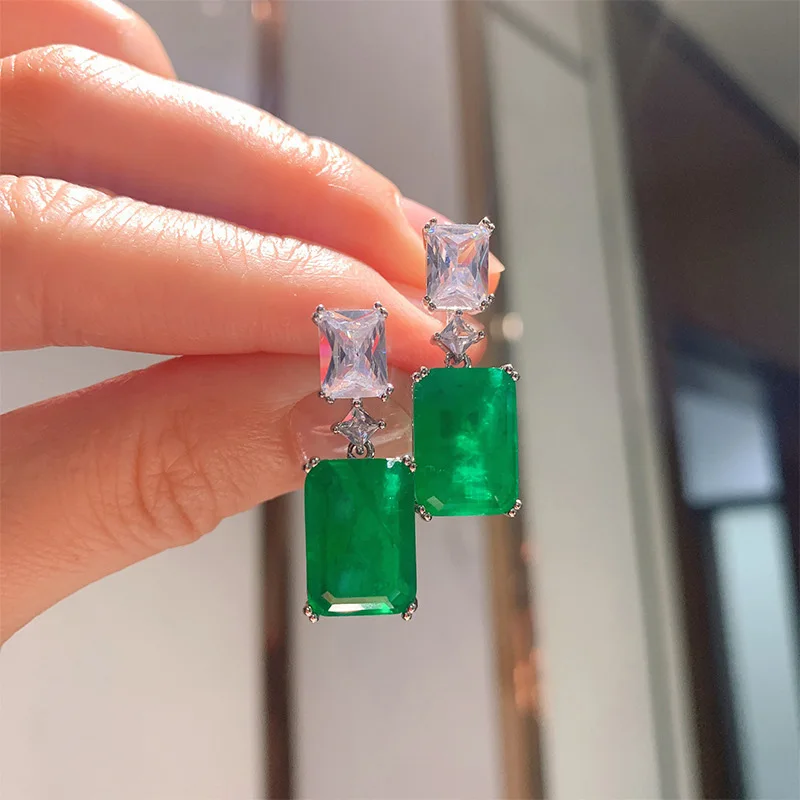 Fashion High Quality New In Square Green Gemstone Earrings for Women Simple Classic Earing Eardrops Wedding Jewelry Gift