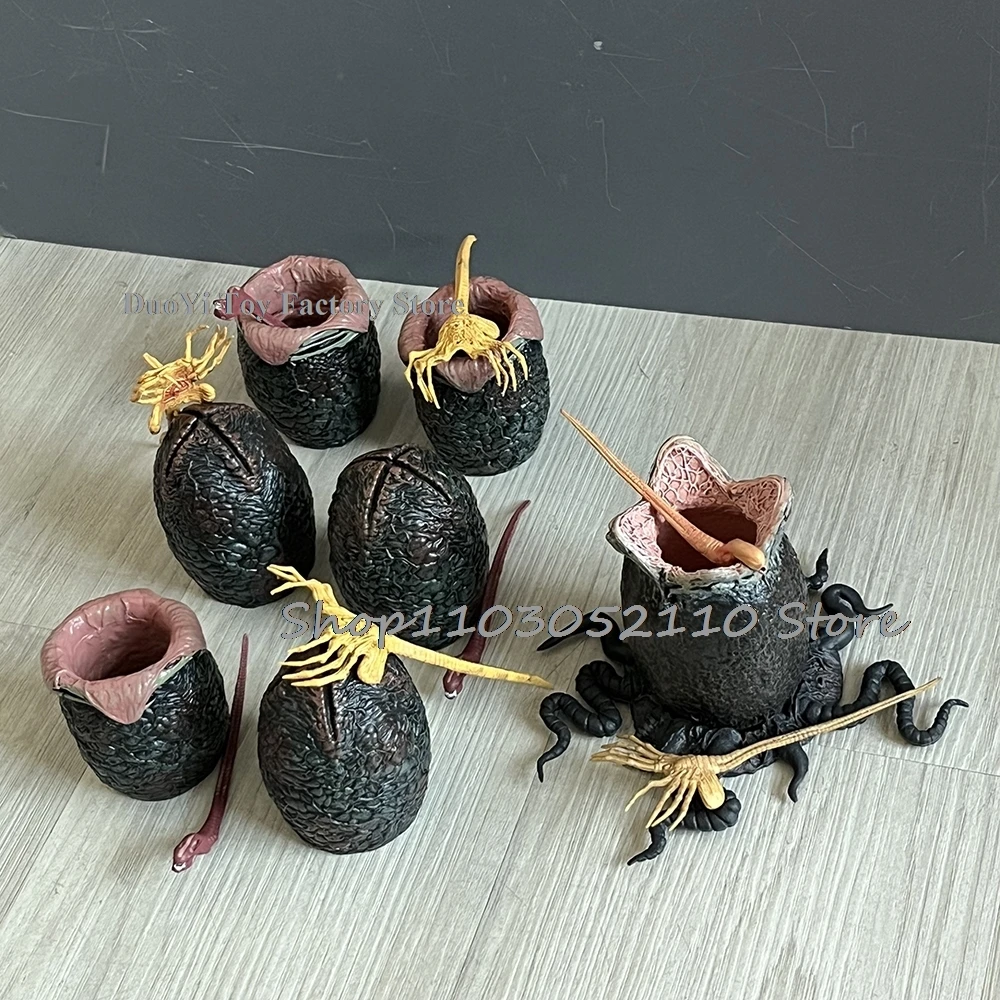 الغريبة زينومورف البيض Chestburster الشكل أنيمي الغريبة مقابل المفترس الوجه المعانقة البلاستيكية نموذج جمع اللعب سيارة رف الكتب حلية