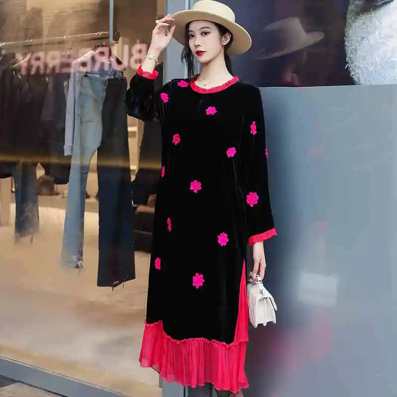 Autumn New O-Neck Silk+Velvet Spliced Contrast Colored Hemline Women Fashionable Loose High End Embroidered Dress One Size